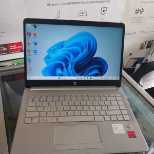 LAPTOP HP 14s-cf3019TX CORE I5-1035G1 RAM 8 SSD 512 DOUBLE VGA RADEON
