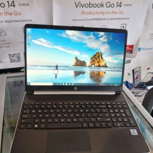 LAPTOP HP 15s INTEL CORE I5-1035G1 RAM 8 SSD 256