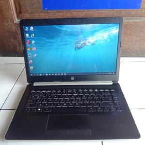 Laptop Hp 14-cm0095AU Ram 4gb SSD 256gb AMD E2-9000