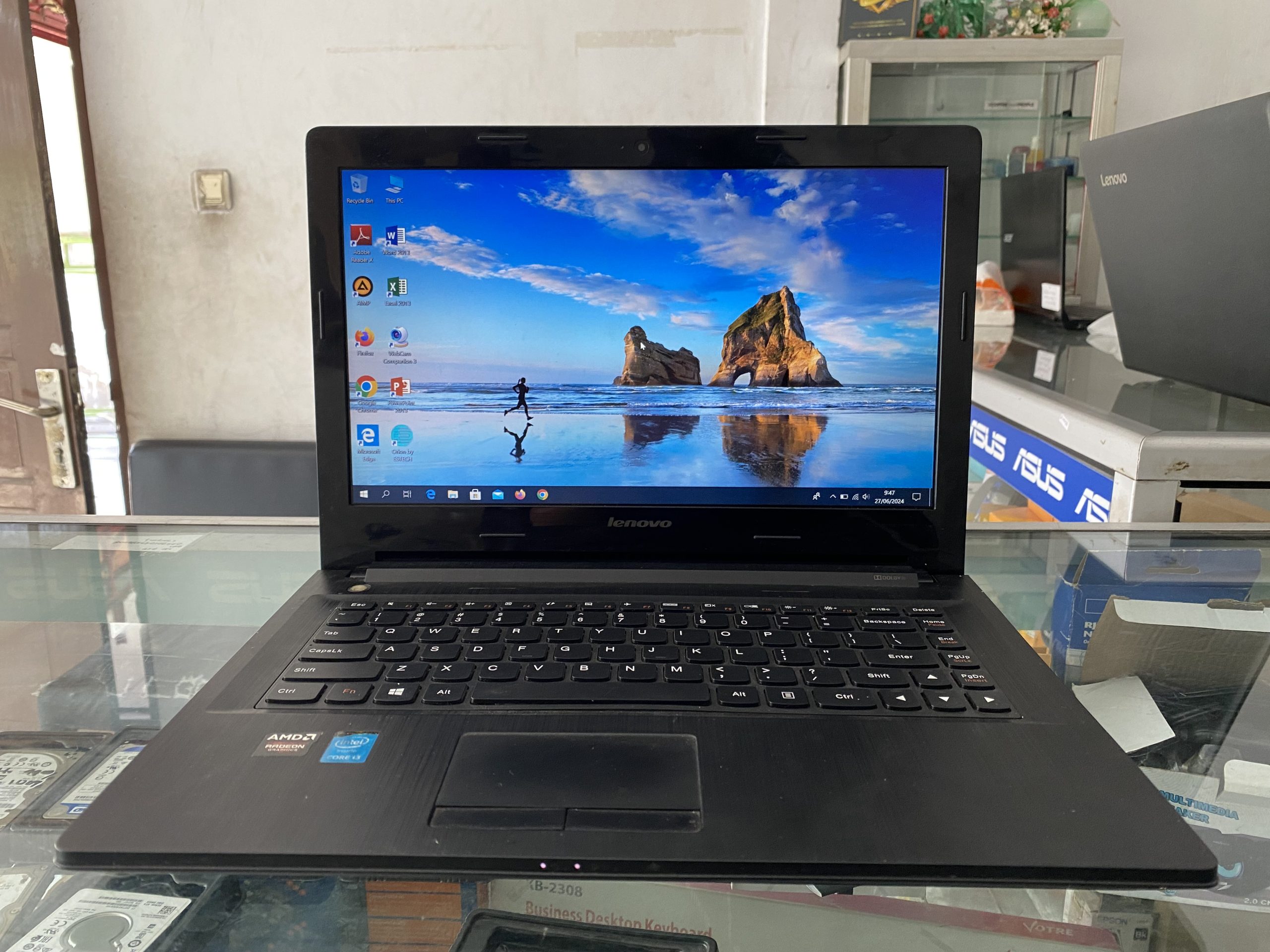Laptop Lenovo G40-45 Intel Core i3-5005U RAM 4GB HDD 500GB DOUBLE VGA AMD RADEON + INTEL HD