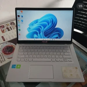 Laptop Asus Vivobook A416E Intel Core I3-1115G4 RAM 8GB SSD 256GB DUAL VGA INTEL + NVIDIA GEFORCE MX330